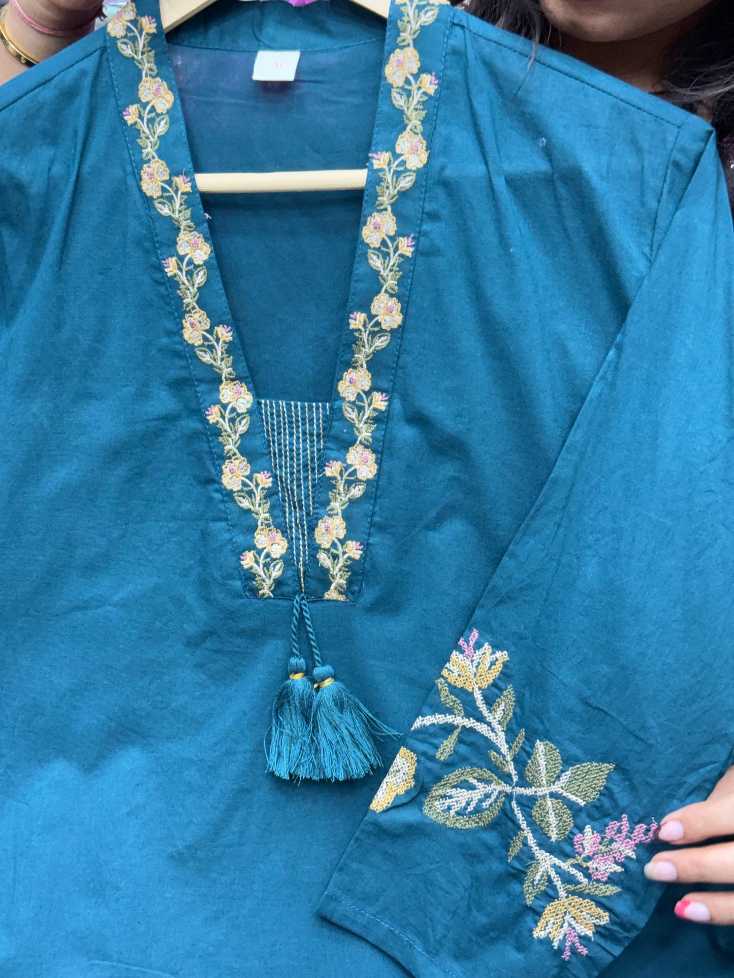 Pure cotton 3 piece kurta set with cross thread detailing