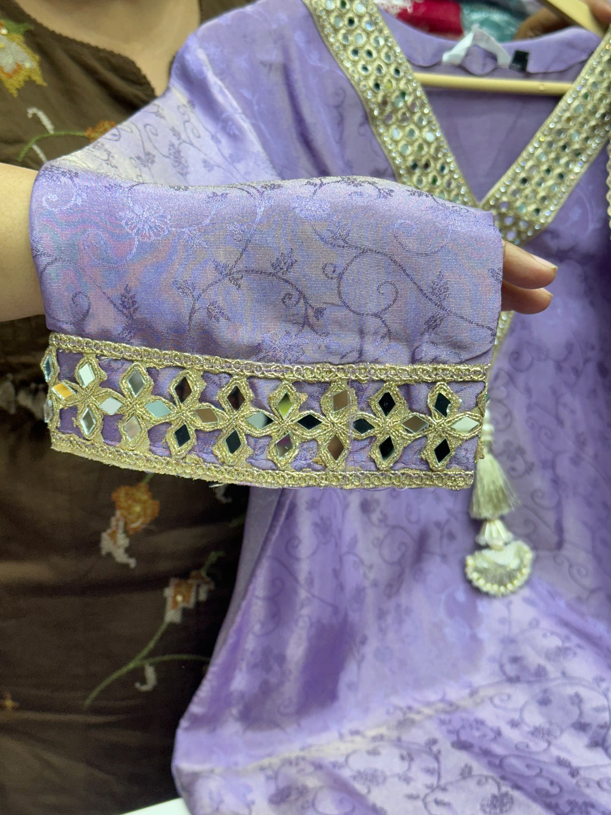 Designer Lavender Kurta with Loose Divider Pants & Silk Dupatta – Pure Chanderi Ethnic Wear