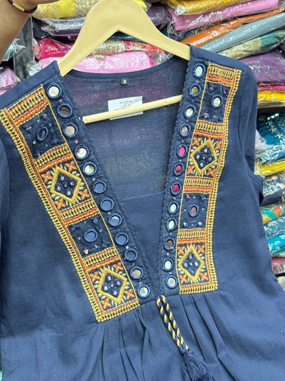 Pure cotton 3 piece kurta set with cross thread detailing On Neck RR1551