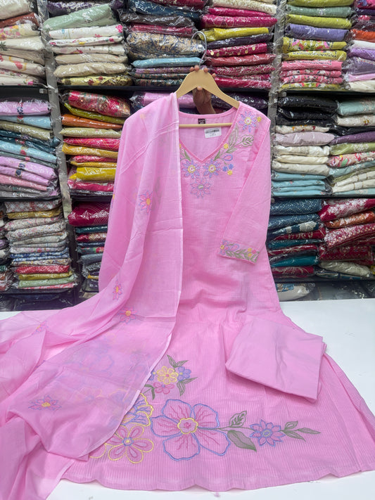Pastel Pink Self-Texture Mul Cotton 3-Piece Kurta Pant Set with Dupatta & Lining | Floral Thread Work Summer Suit Set