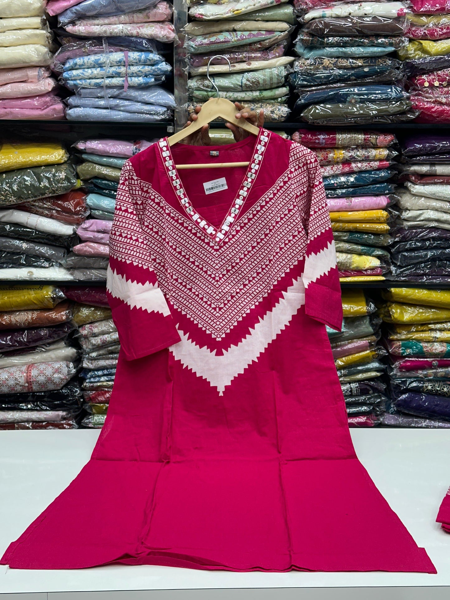 Women's Pure Cotton Geometric Print 3-Piece Kurta Set with Thread Work V-Neck, Loose Pants and Dupatta RR1495