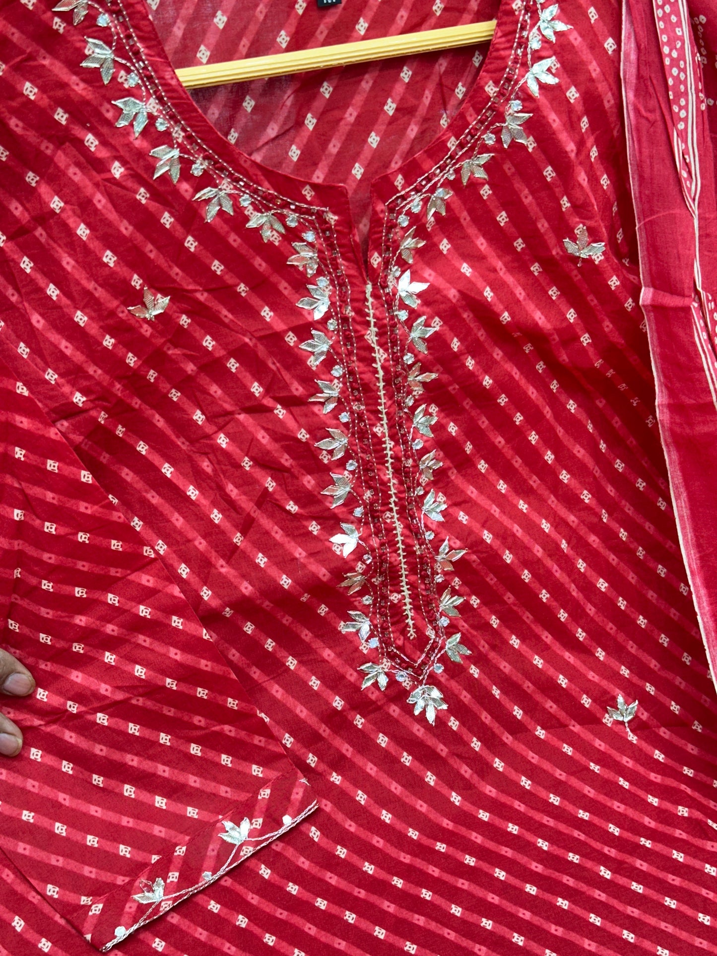 Handcrafted Gota Patti Leheriya 3-Piece Suit with loose pants perfect for sawan