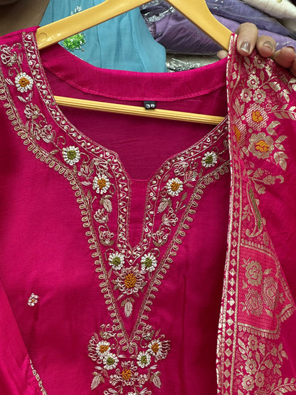 Dola Silk Heavy Party Wear Kurta Set with Banarasi Dupatta & Mul Cotton Lining