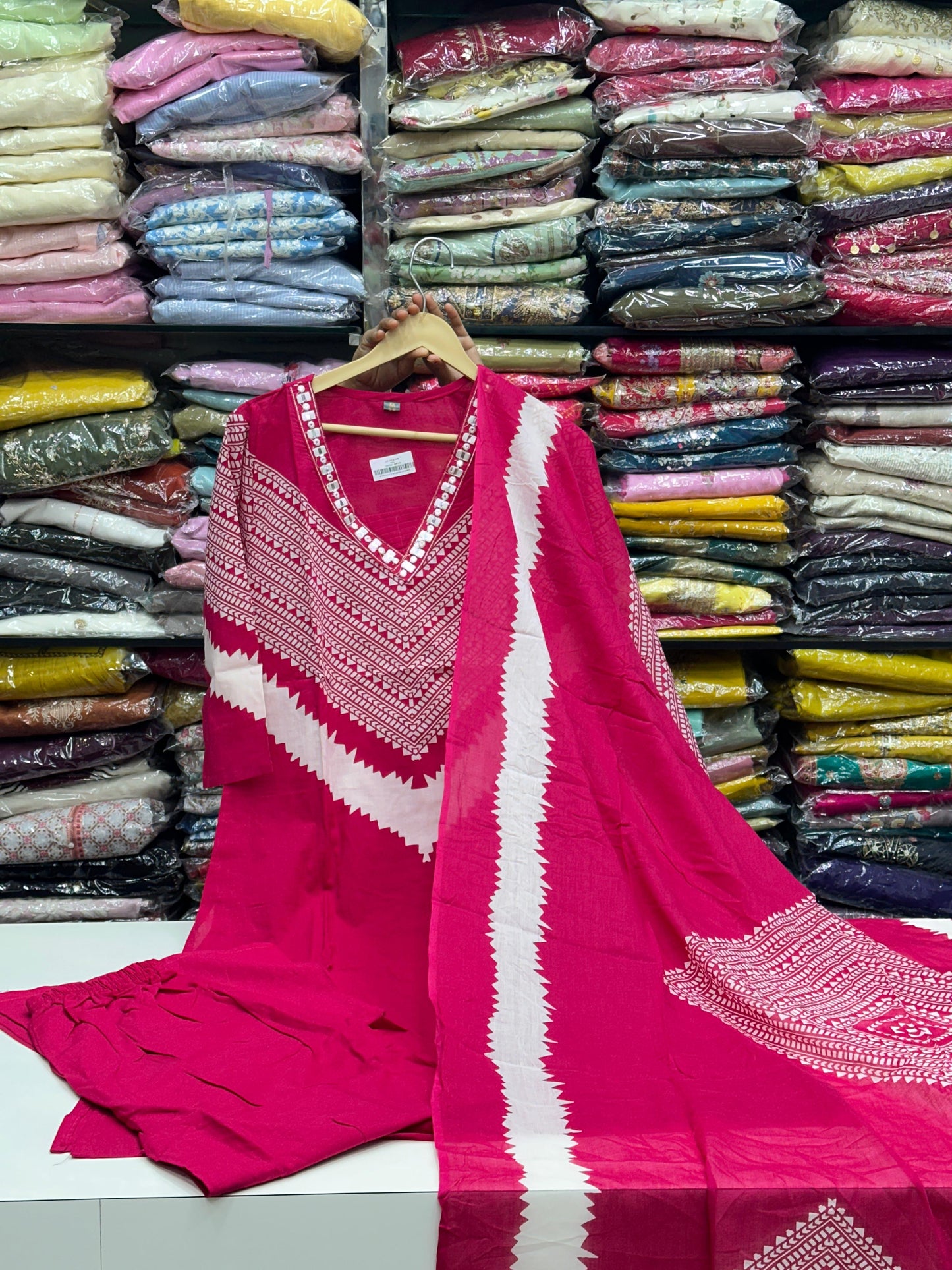 Women's Pure Cotton Geometric Print 3-Piece Kurta Set with Thread Work V-Neck, Loose Pants and Dupatta RR1495