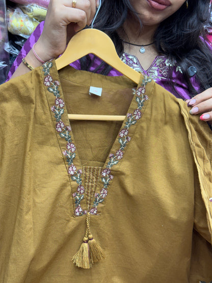 Pure cotton 3 piece kurta set with cross thread detailing