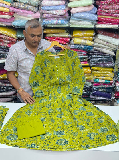 Pure cotton frock style 3 piece kurta set ( kurta , pant and dupatta ) block print flower mutif daily and office wear comfortable for summer pintex detailing and beautiful colors
