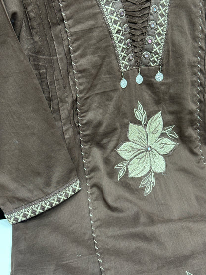 Pure cotton 3 piece kurta set with thread work detailing and hand painted dupatta