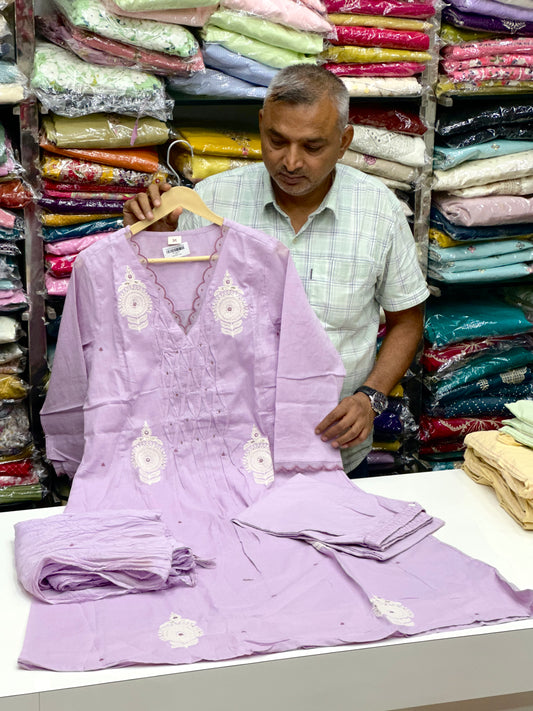 Lavender 3 piece kurta set in premium mul cotton fabric with thread work detailing