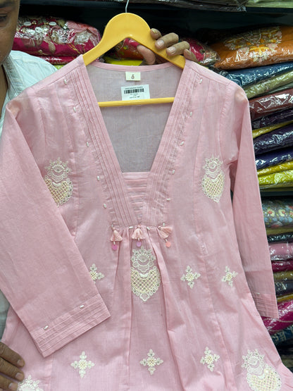 Sky blue and pink office wear pure cotton with lining thread work detailing on kurta with pant and Duptta