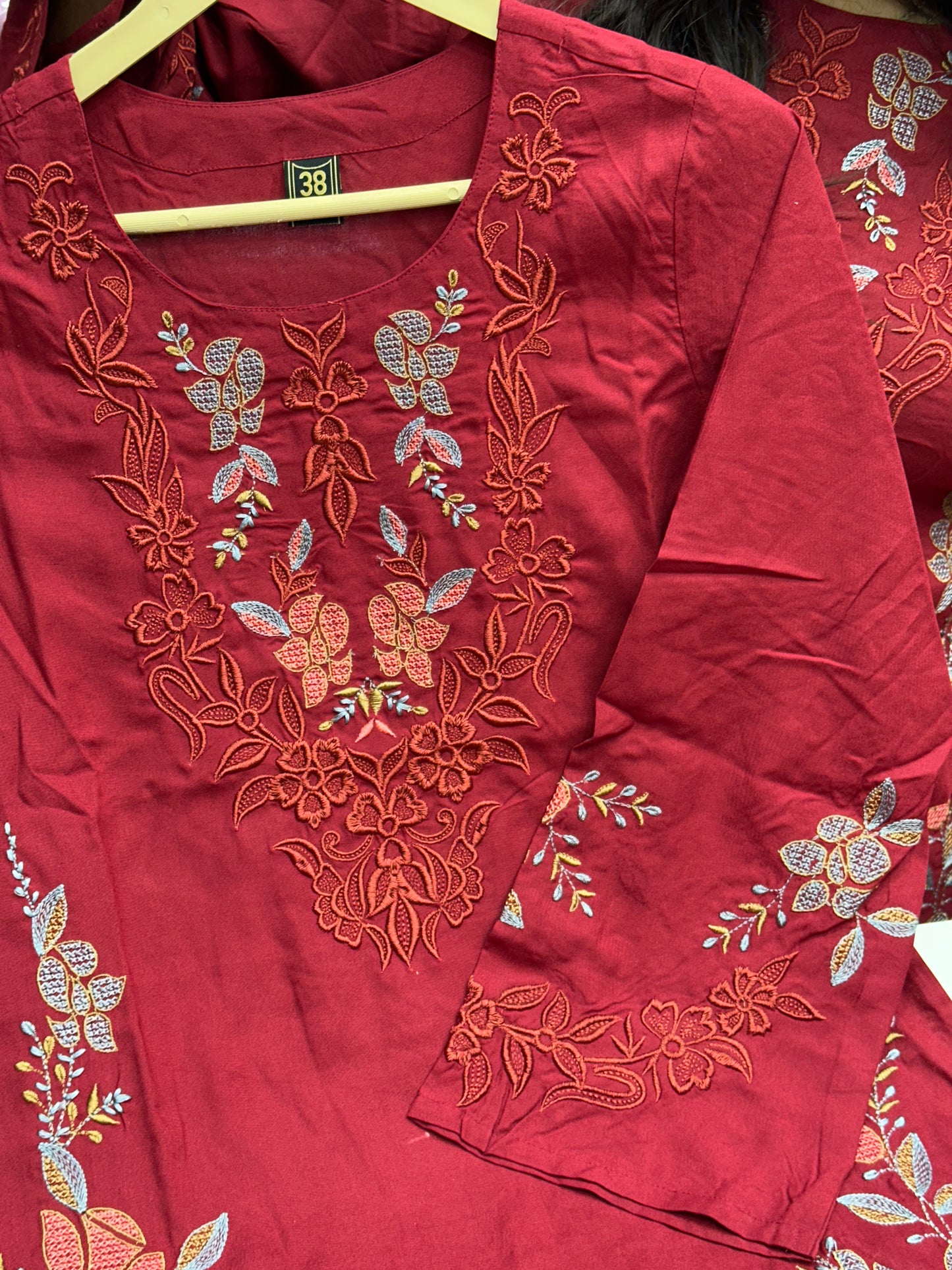 Maroon co-ord in premium rayon fabric with floral thread work detailing