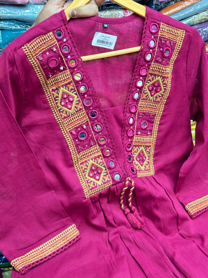 Pure cotton 3 piece kurta set with cross thread detailing On Neck RR1551
