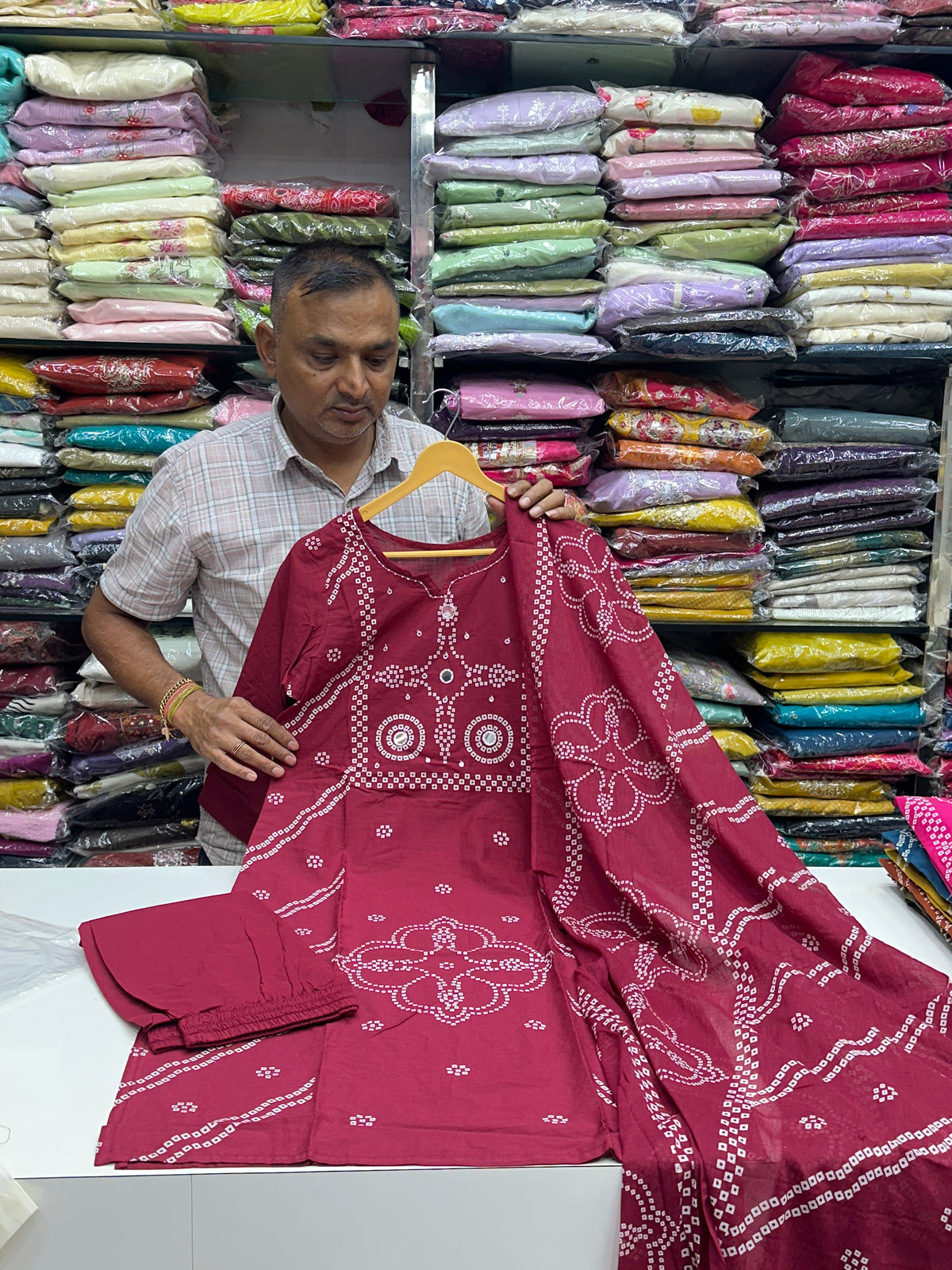 Bandhani Print semi Formal Kurti Pant With Duptta Merror Work Detailing On Neck