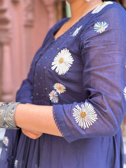 Women Embroidered Pure Cotton Kurta Set (RR1001-Blue)