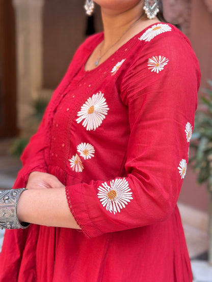 Women Embroidered Pure Cotton Kurta Set (RR1002-Red)