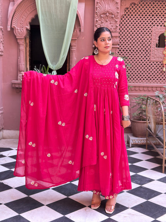 Women Embroidered Pure Cotton Kurta Set (RR1007-Pink)
