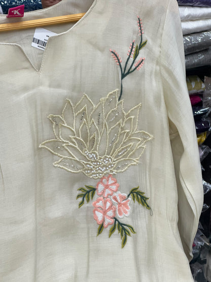 Straight Mul Chanderi 3 Piece Kurti Set with Lotus Thread and Bead Work – RR1639