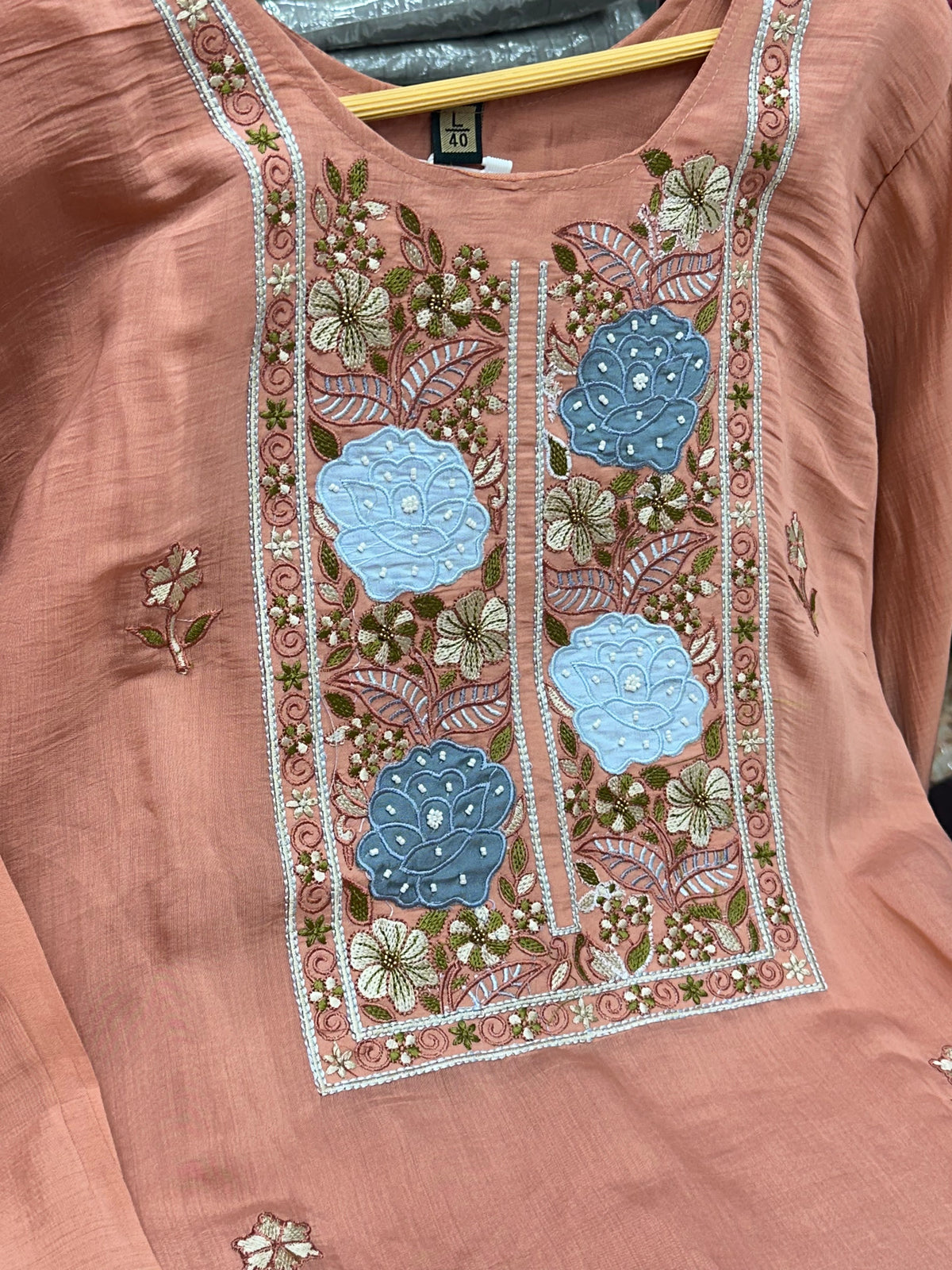 Straight Mulmul Cotton 3 Piece Kurti Set with Thread, Pearl & Appliqué Work – RR1651