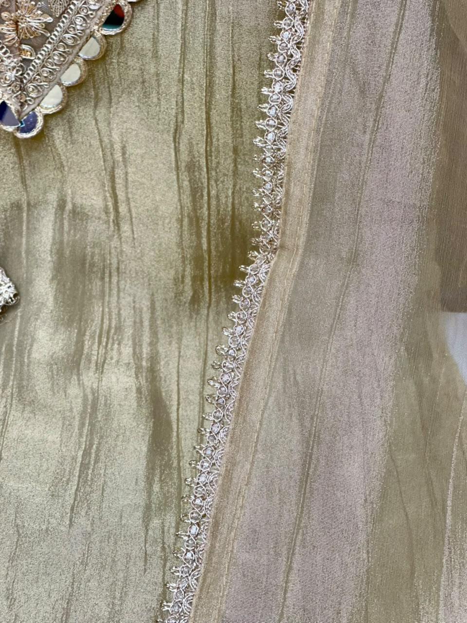 Salsa Crush Silk Garara 3 Piece Suit Set with Embroidered Neck & Mirror Work – RR1550