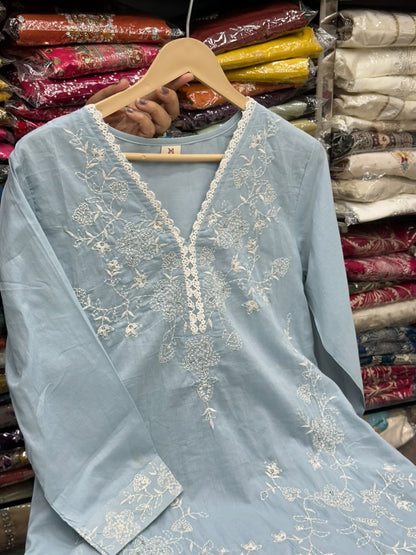 Straight Mul Cotton 3 Piece Kurti Set with All-Over Thread Work and Dupatta – RR1462