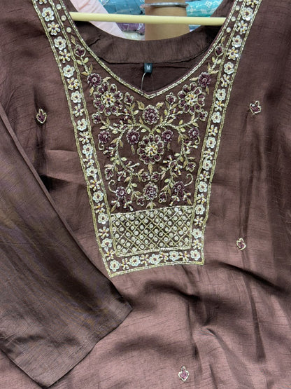 Dola Silk Straight Kurti Pant Set with Beads Work and Golden Print Dupatta – RR1664