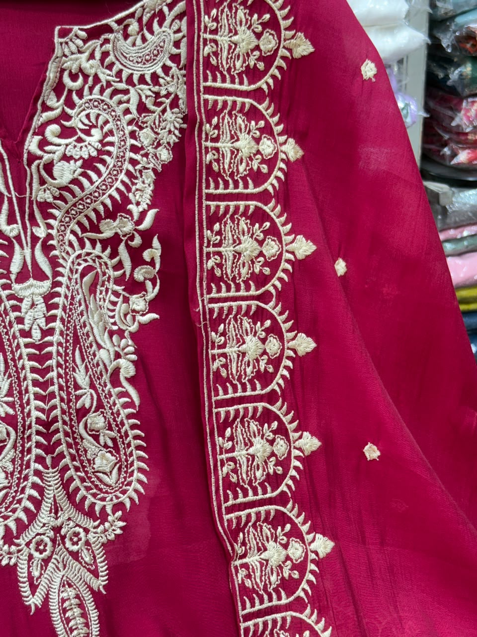 Mul Chanderi Straight 3 Piece Kurti Pant Set with Heavy Embroidery & Booti Dupatta – RR1663