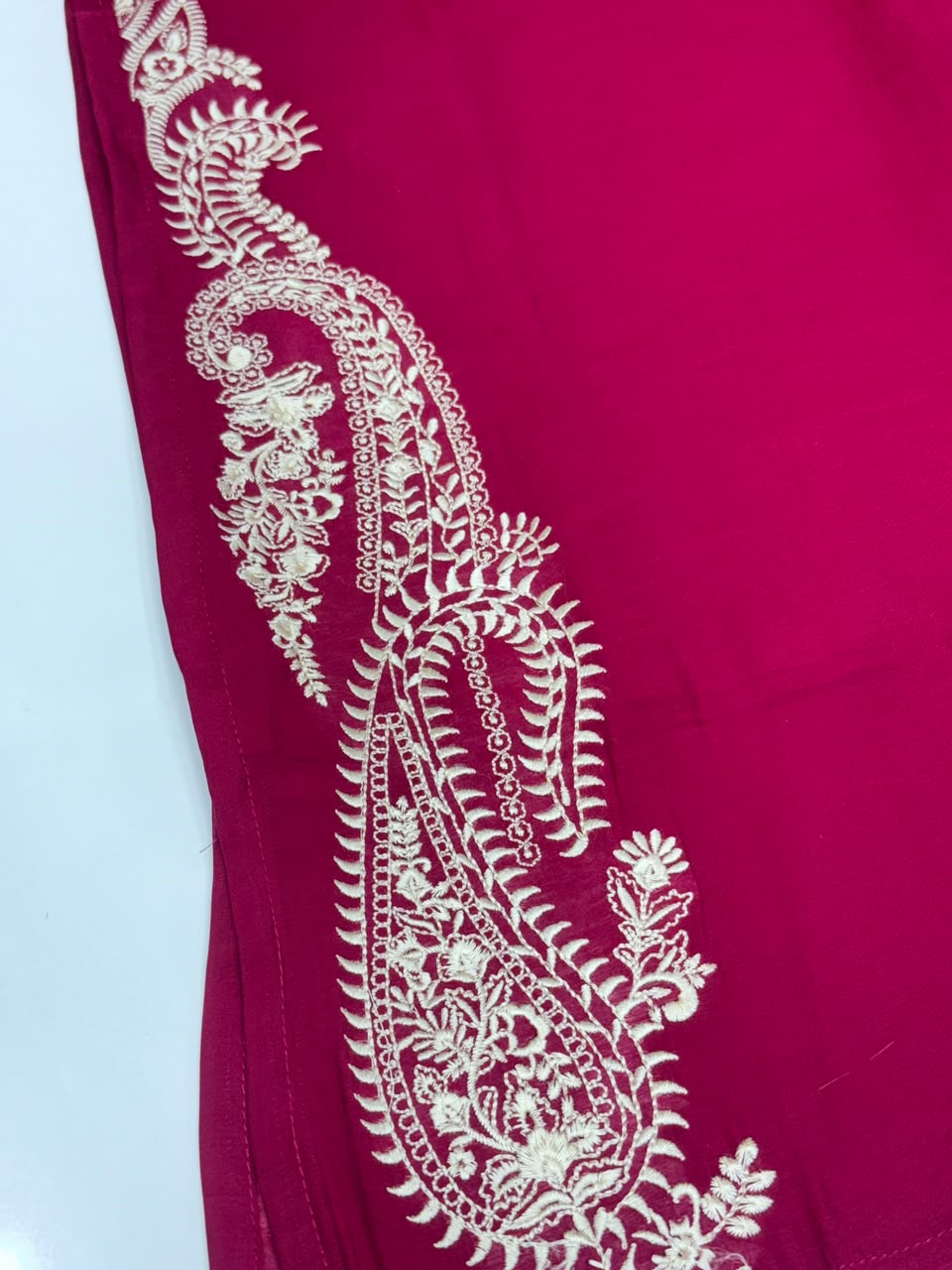 Mul Chanderi Straight 3 Piece Kurti Pant Set with Heavy Embroidery & Booti Dupatta – RR1663