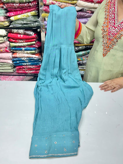 Pure Silk Handwork Kurta with Farsi Salwar & Chiffon Dupatta – Party Wear Three-Piece Set