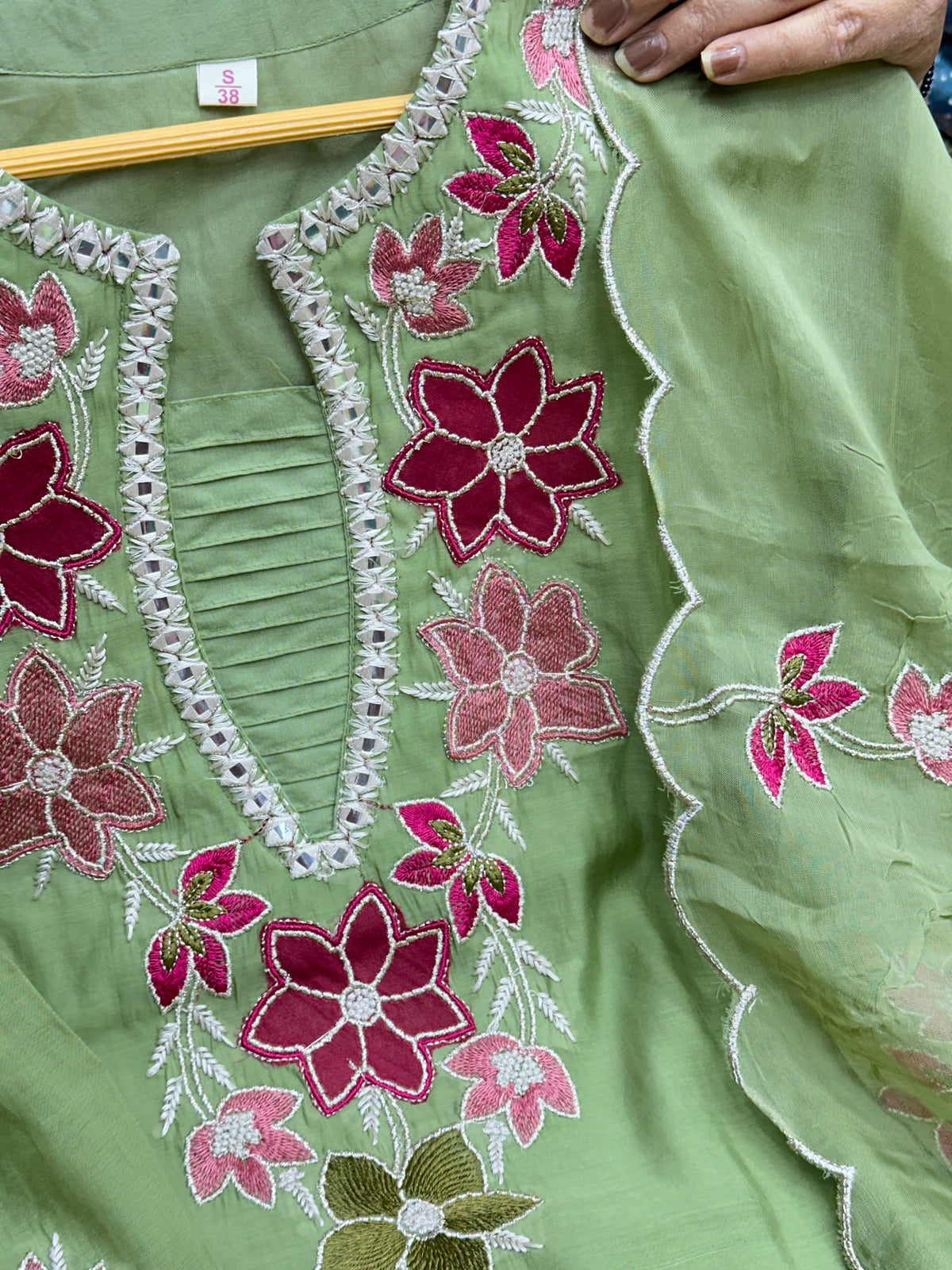 Mul Chanderi Short Kurti with Garara Set – Designer Aplic & Thread Work Party Wear Three-Piece Kurta Set