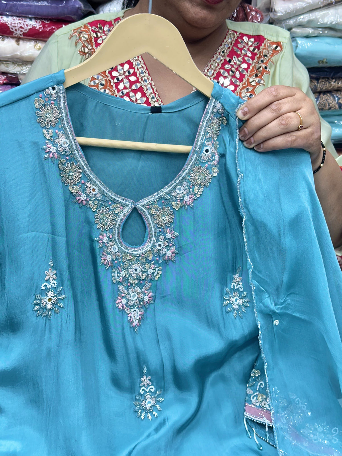 Pure Silk Handwork Kurta with Farsi Salwar & Chiffon Dupatta – Party Wear Three-Piece Set